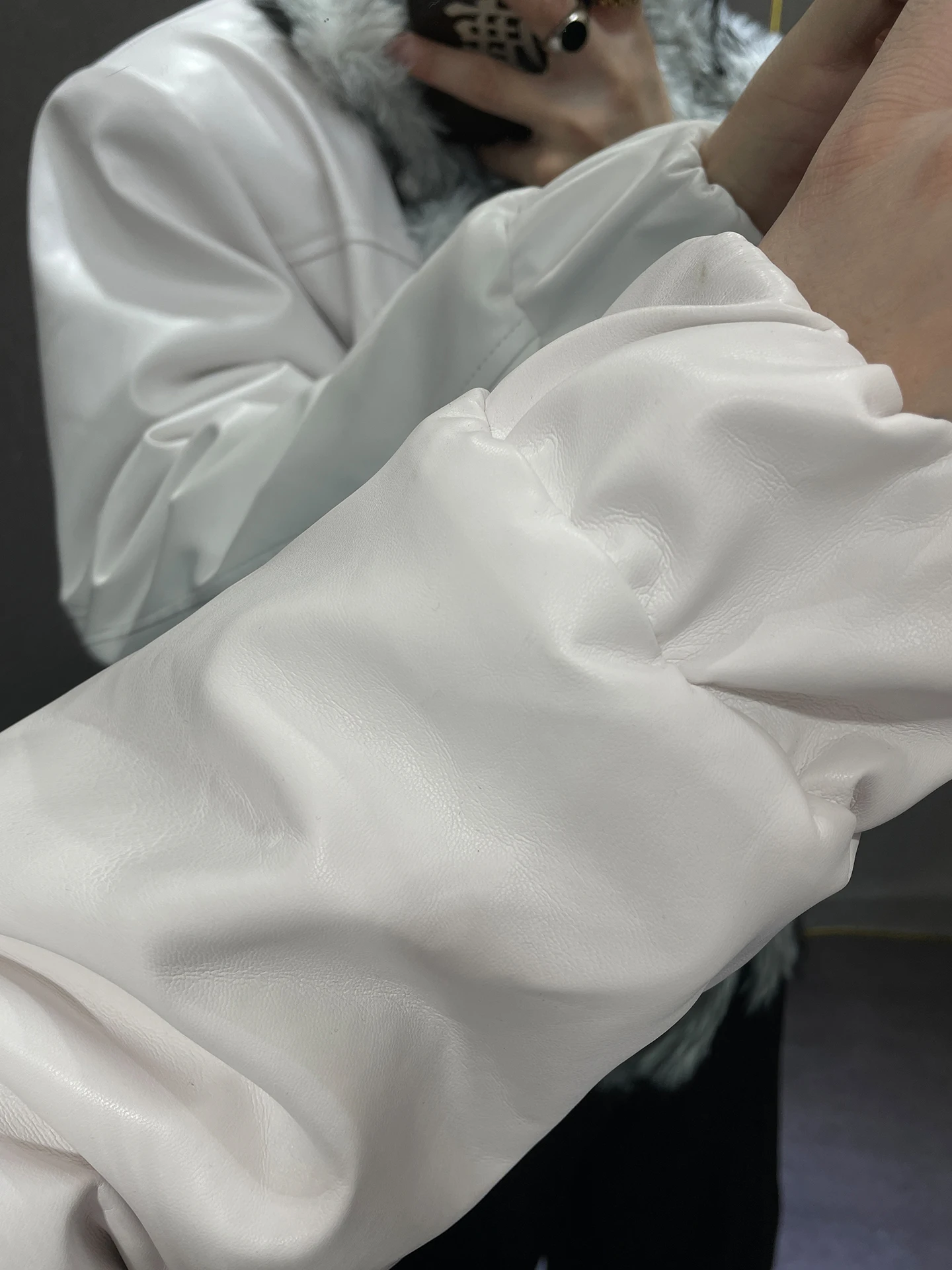 Men's 2025 Winter New Jackets Thickened Warm Faux Mink Fur Coats Male Long Sleeve Handsome Double-sided Wear Wear Chic Faux Fur