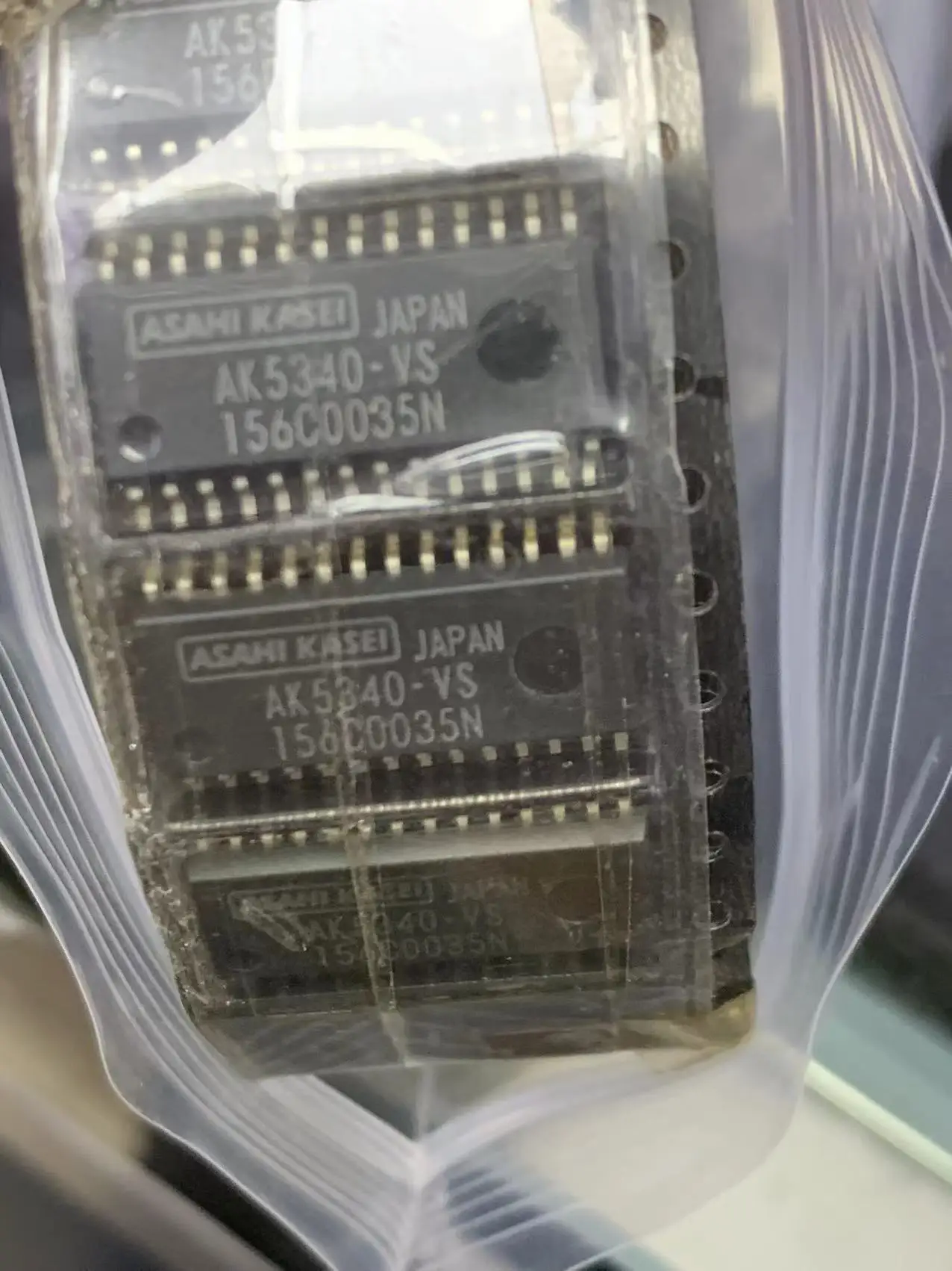 

AK5340-VS （1pcs）Electronic Component Chip IC Integrated Circuit Spot