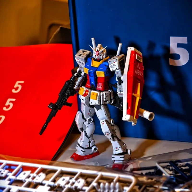 ชางหลงรุ่น 5501 RG 1/144 Rx-78-2 Ver 2.0 ชุดประกอบข้อต่อที่สามารถเคลื่อนย้ายได้คุณภาพสูงสะสมหุ่นยนต์รุ่นเด็กของขวัญ