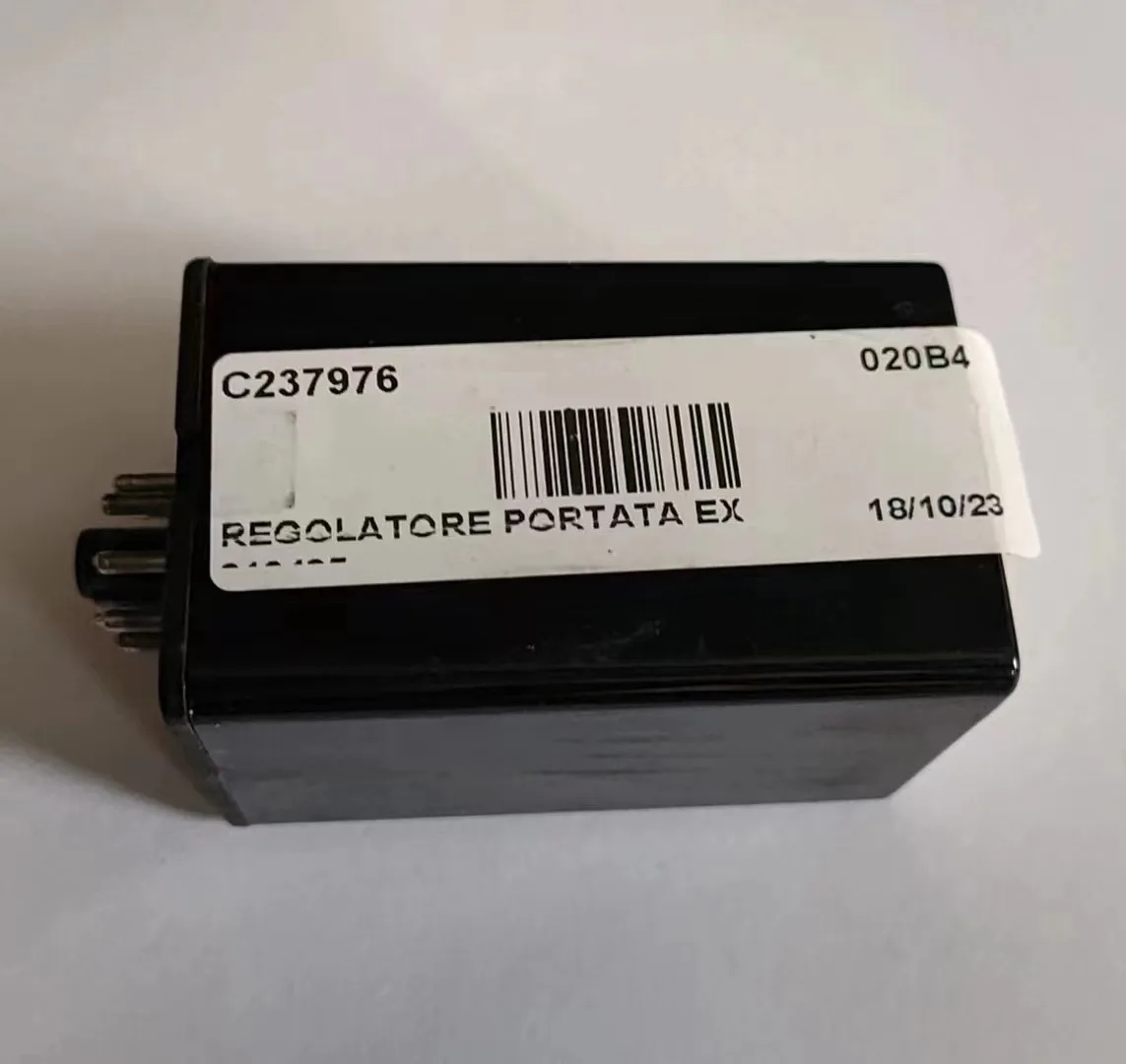 K000237976 ELECTRONIC REGUL ATOR DC24V Used for parts of condensate pump truck