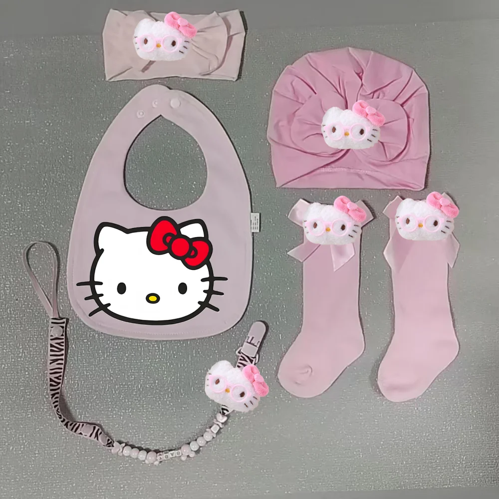 

2025 Newborn accessories set Baby bibs baby hats baby pacifier chains baby socks baby hair bands 5 pieces 0-8 months baby set