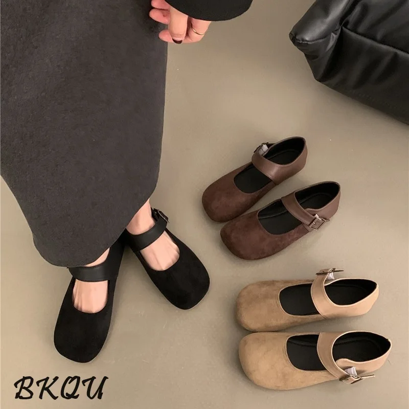 BKQU Vintage Abrasive Leather One-line Button Mary Jane Shoes Flat Shoes 2024 Spring and Autumn New Soft Bottom Round Head Women