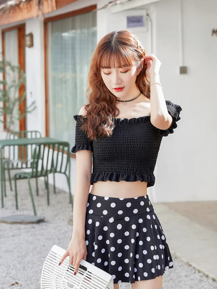 

black korean style Ins Hot Selling Split Two Piece Set Split Skirt Style One Word Fresh Student Girl Wave Point Swimsuit