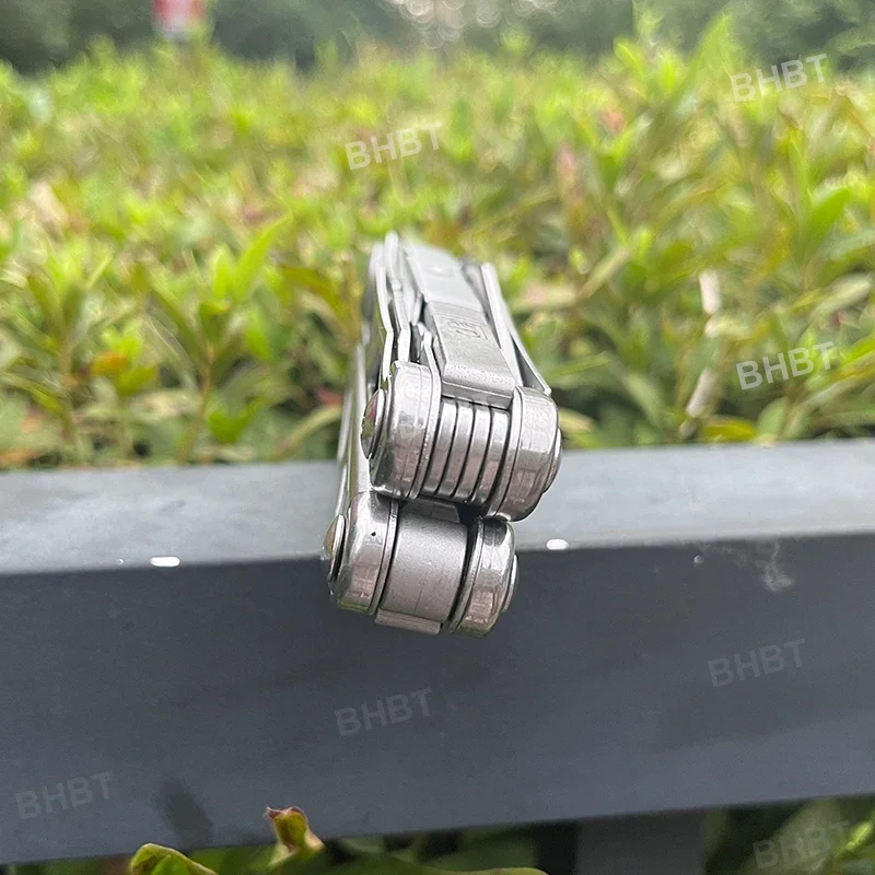 

BHBT 37 in 1 Multitool Pliers Folding Multi Tool Pocket Knife Replaceable Saw Blades Portable EDC Outdoor Camping Survival Tools