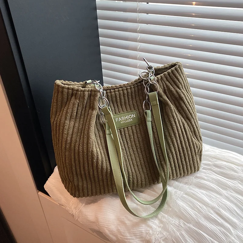 

Autumn Large Capacity Corduroy Shoulder Bags for Women Solid Color Ladies Chain Underarm Tote Simple Casual Female Handbags