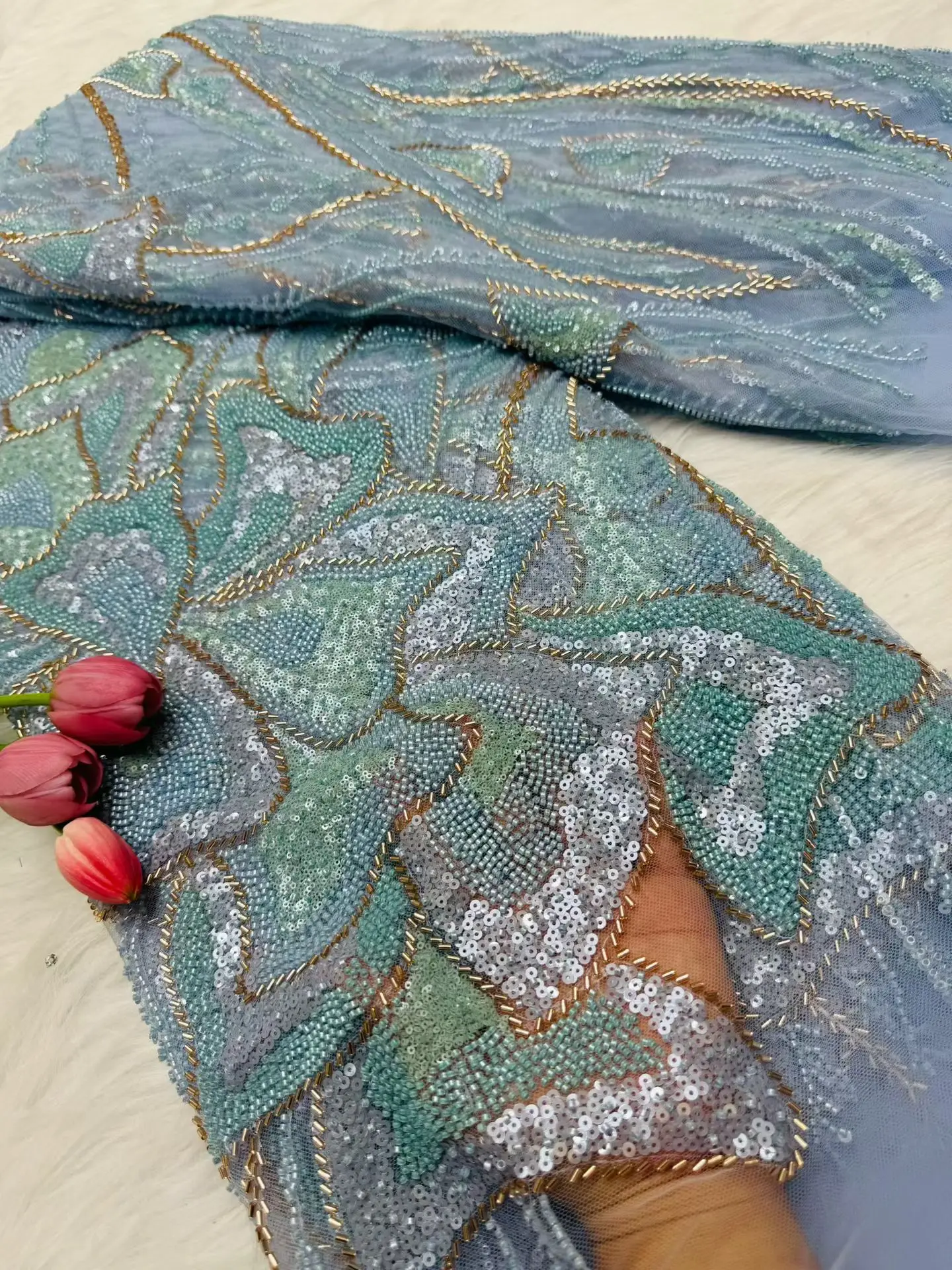 2025 최신 오스트리아 최고급 부드럽고 우아한 아프리카 비즈 튜브 레이스 스팽글 원단, 나이지리아 럭셔리 생일 드레스용 Hm207-1