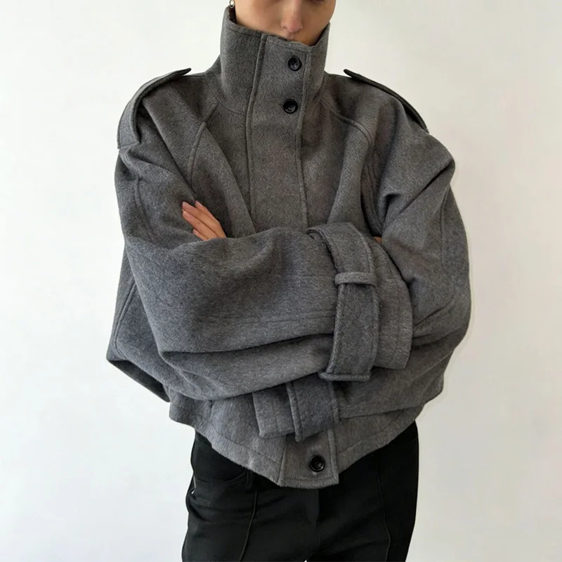 Autumn/Winter New women's woolen coat , stand-up collar and single-breasted design, fashionable temperament high-grade coat