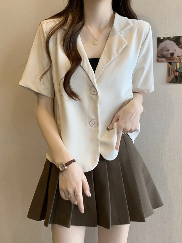 

Short Sleeve Slim Fit Women's Blouse Korean Style Commute Fashion plus Size Padded Pocket Button up Casual Shirt