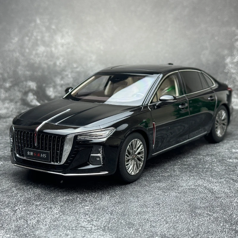 1:18 scale Model 2023 New style Hongqi H5 Car metal Car model Collect gifts Static ornament Birthday gift Collect