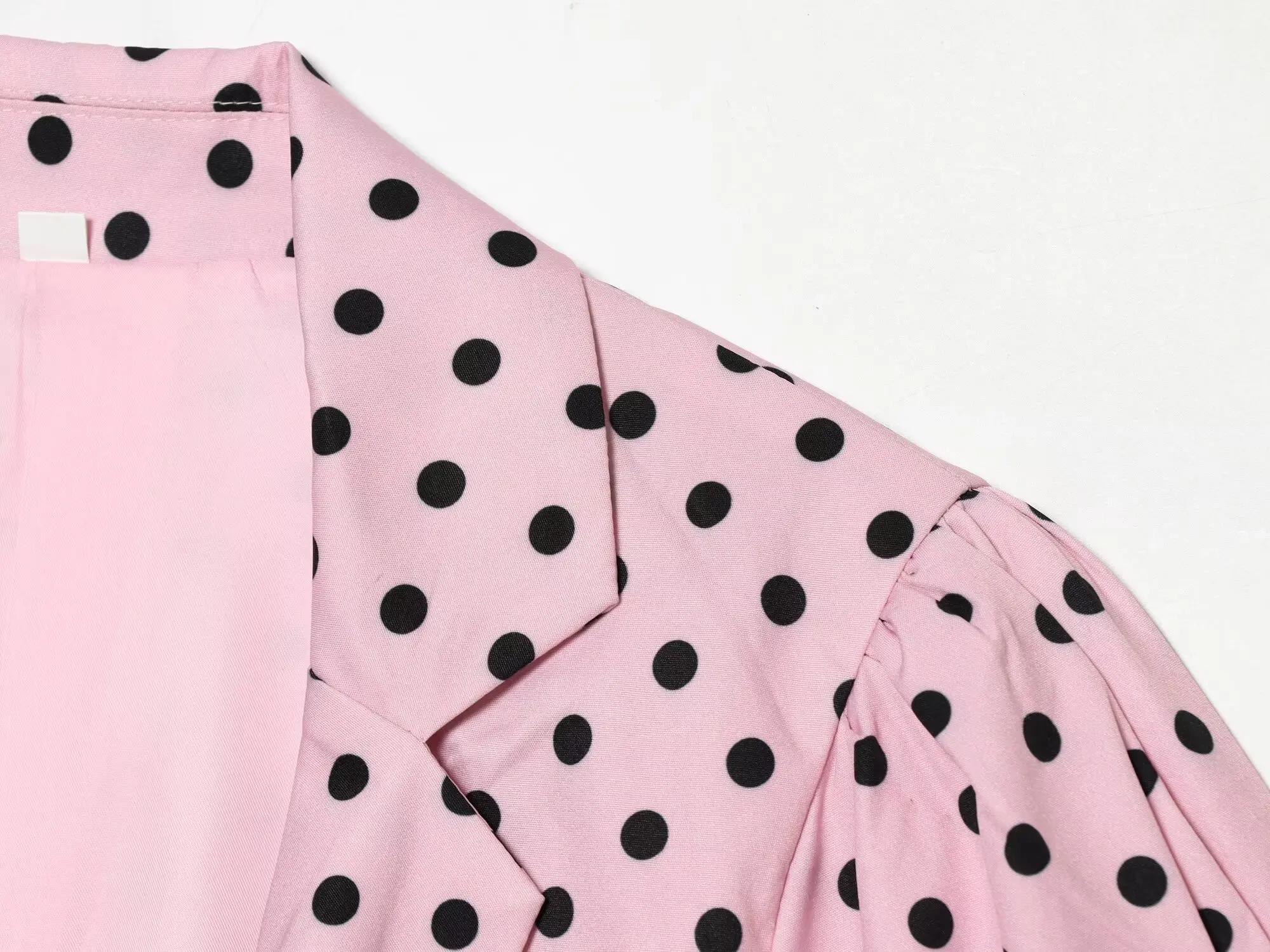 TFMLN 2026 Sommer Damen Kurzarm-Jacke Neu Rosa Gepunktet Schick Tiefer V-Ausschnitt Slim Fit Mantel Modisch Urlaub Lässig – Detail 5