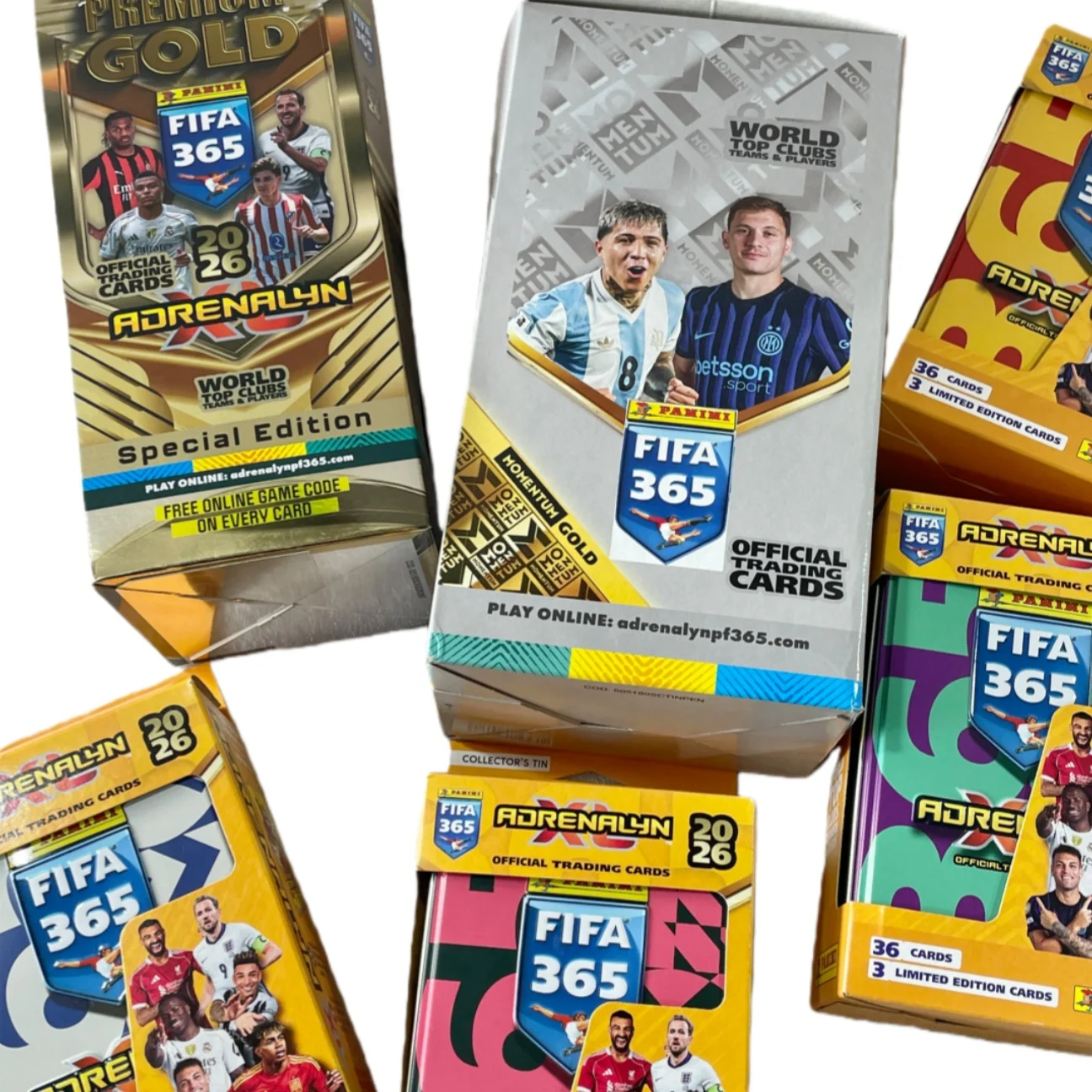 Panini 2025 365 Scatola di carte collezionabili Premier League Football Star di prima classe Messsi Ronaldo Neymar Regalo di compleanno Gioco di carte da collezione