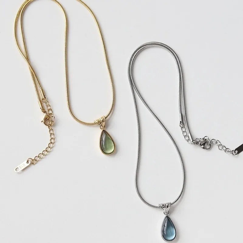 French Retro Olive Green Blue Water Drop Shape Necklace Fadeless Niche Advanced Design Elegant Daily Dating Lady Fashion Jewelry