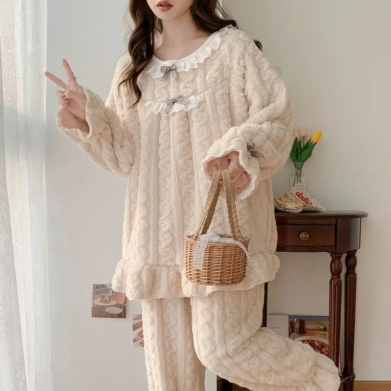 2023 Winter New Women Long Sleeve Oversized Flannel Pajamas Coral Fleece Suit Loose Thick Homewear Comfortable Outcoat