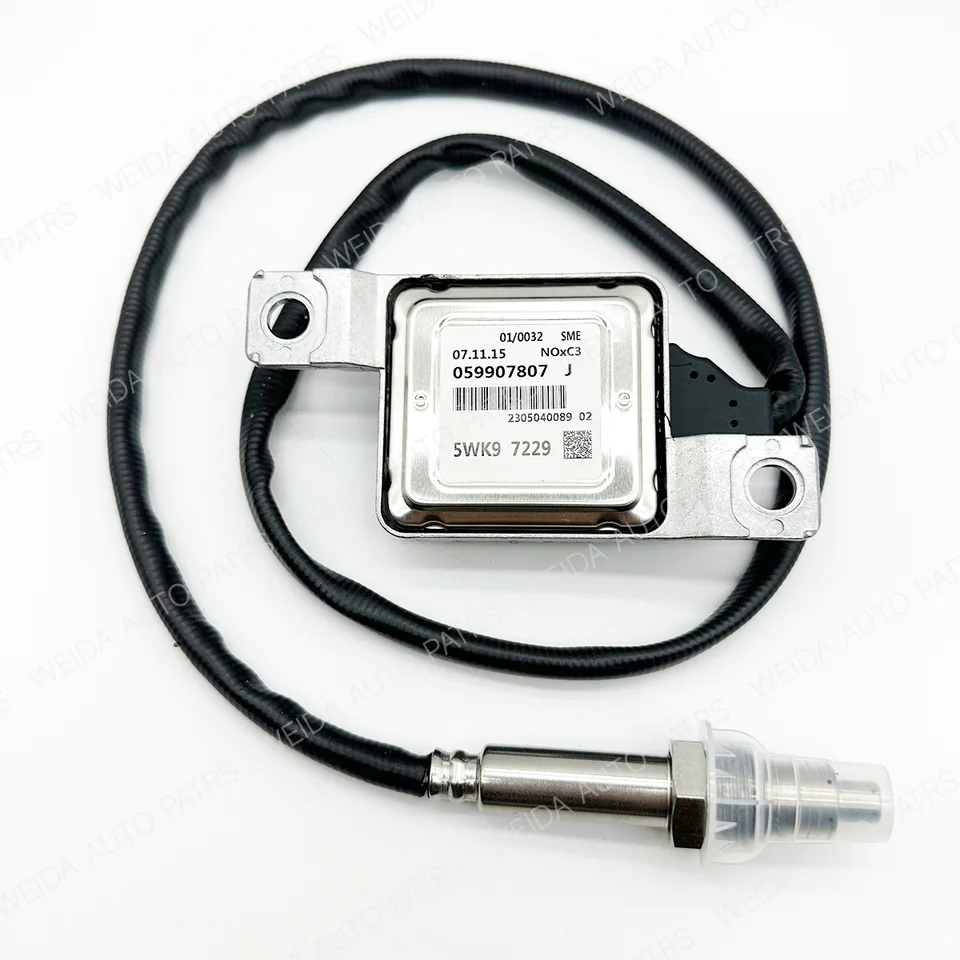 ไนโตรเจนออกไซด์เซนเซอร์เซนเซอร์ NOx 5WK97229 059907807J เหมาะสําหรับ VW Touareg 3.0 TDI Audi A4 S4 A5 A6 Q5 A7 A8 95860680703