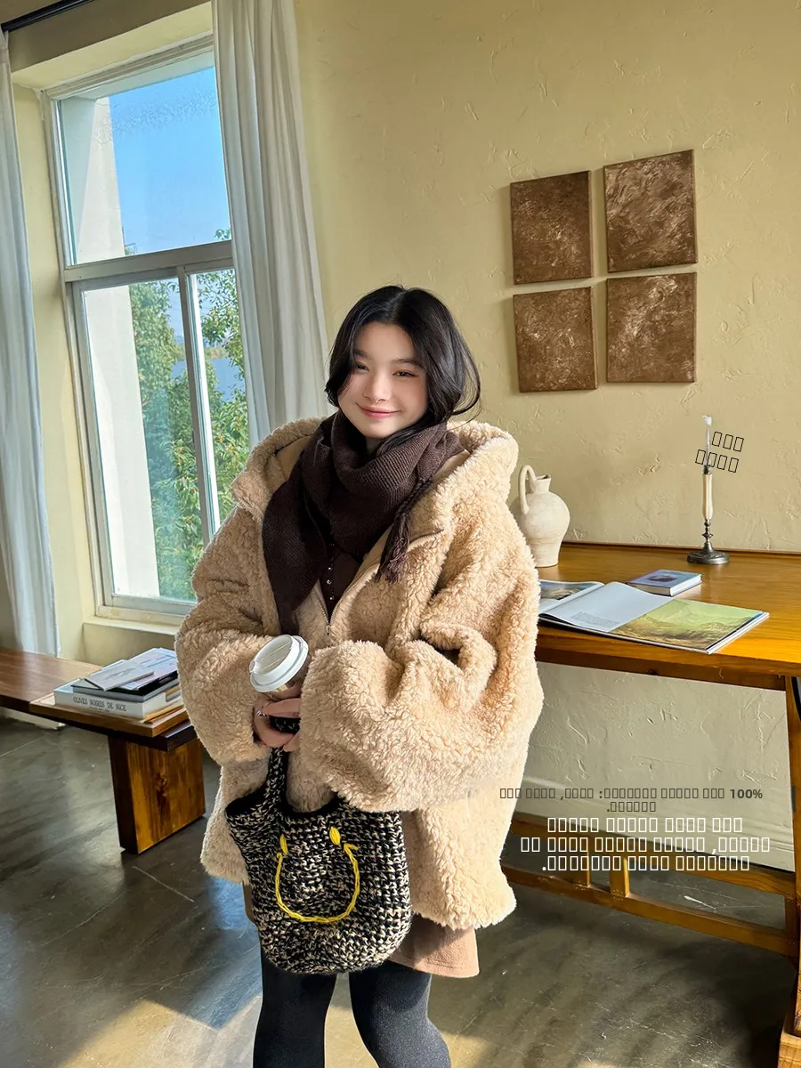 

Champagne Light Peach Color 00 Australian Mink Suede Velvet Fur Coat Hat Inteated Skin Fur Inteated Thin Branch Anforest