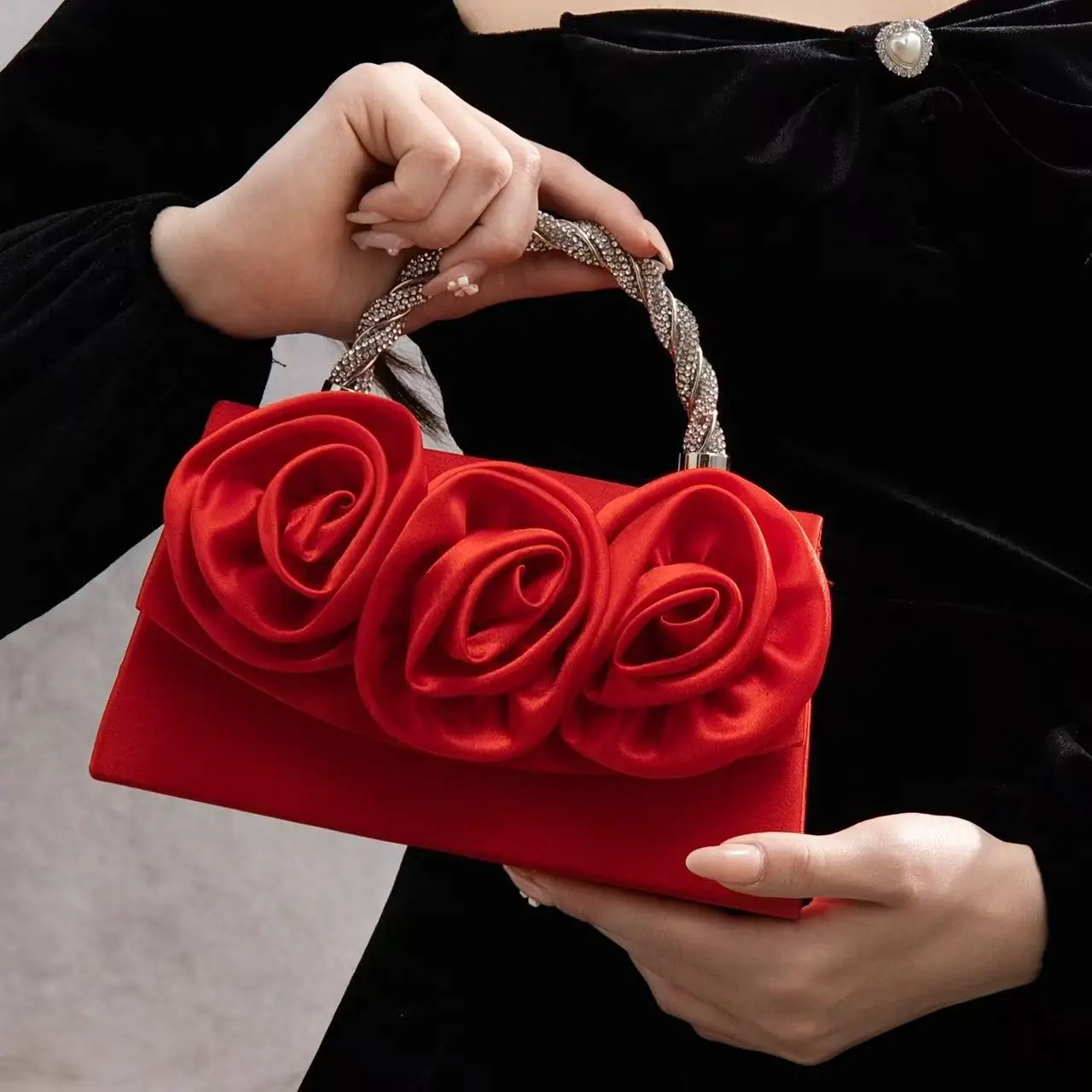 nuova-borsa-a-tracolla-con-diamanti-e-paillettes-pochette-floreale-in-raso-borsa-da-sera-elegante-per-feste-e-banchetti