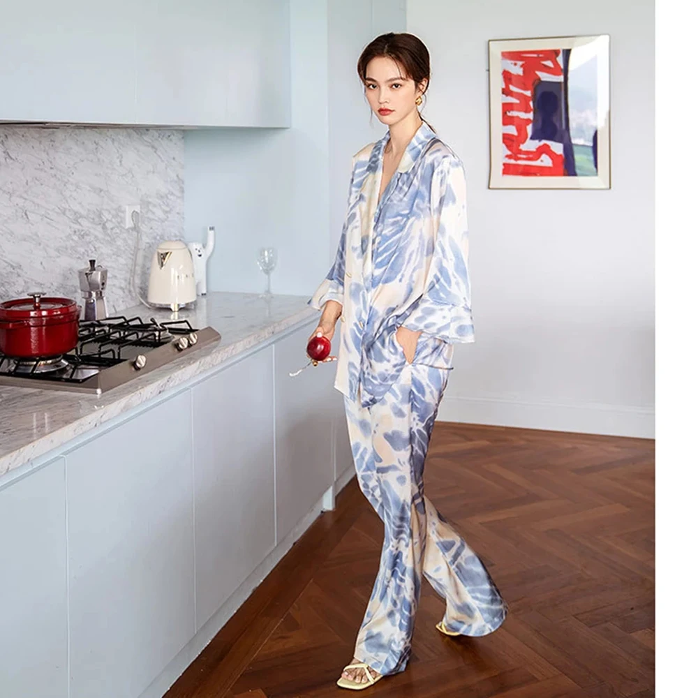Spring Autumn Women\'s Pajamas Set New Silk Satin Printed Sleepwear Loungewear for Women 2 Pieces Long Sleeve Can be Worn Outside