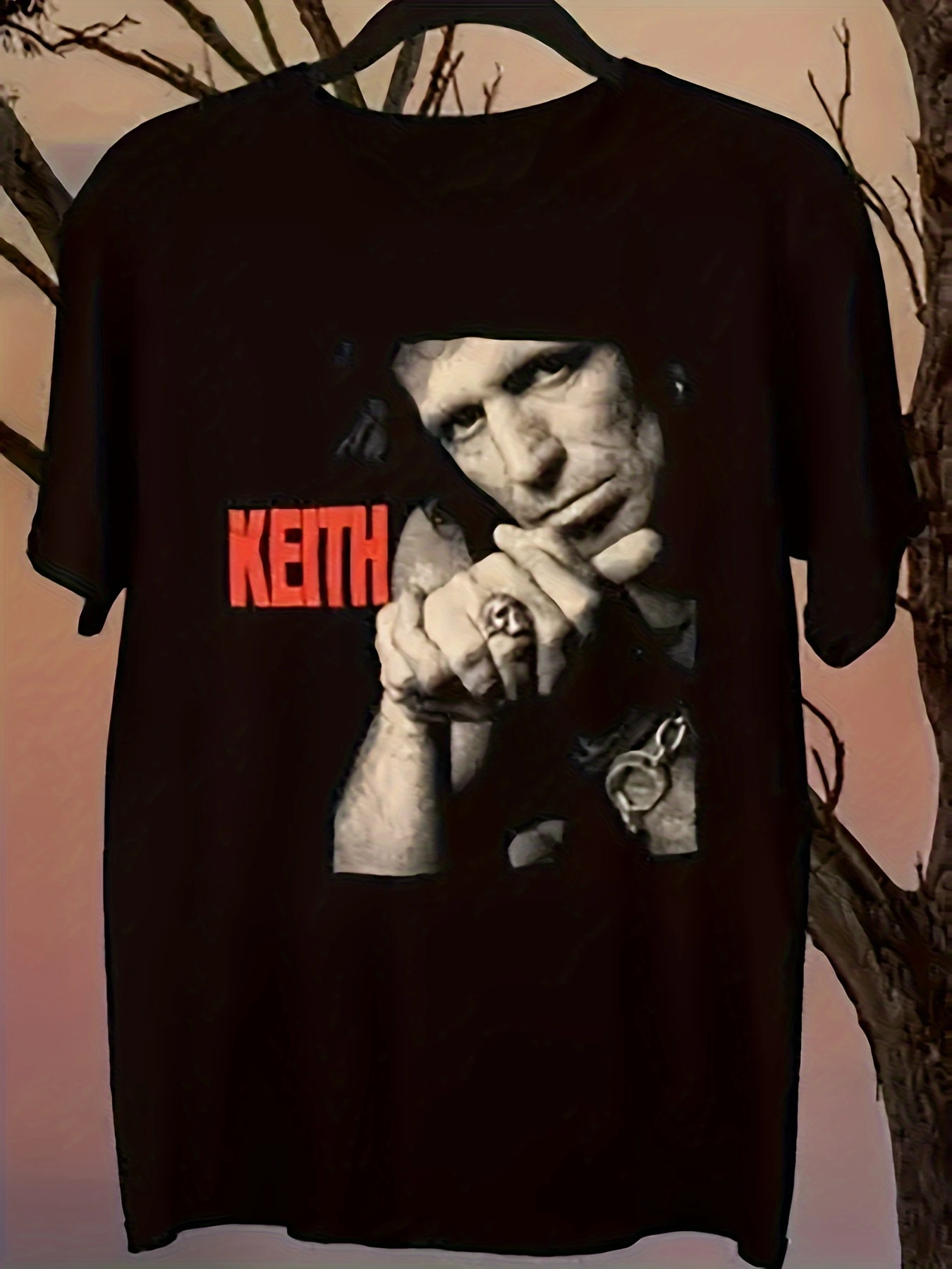 Keith Richards prepares a black full T-shirt as a gift for fans, comfortable and soft for men's casual travel  oversized t shirt