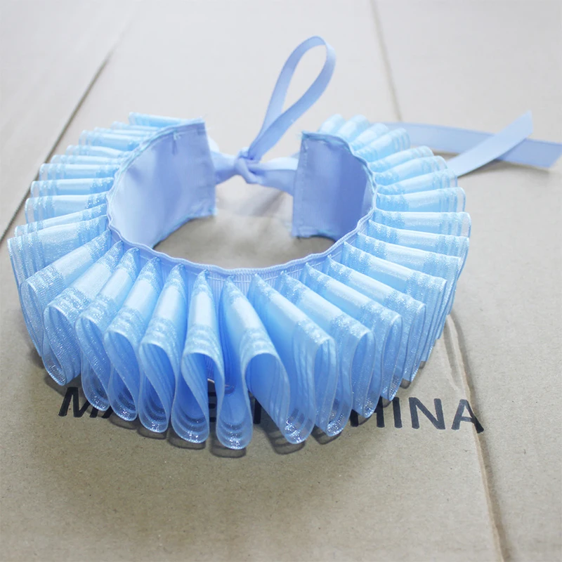 القرون الوسطى عصر النهضة راف وهمية طوق الرجعية المحكمة النبلاء كاذبة طوق الدراما مرحلة العروض تظهر مهرج طوق تأثيري الدعائم