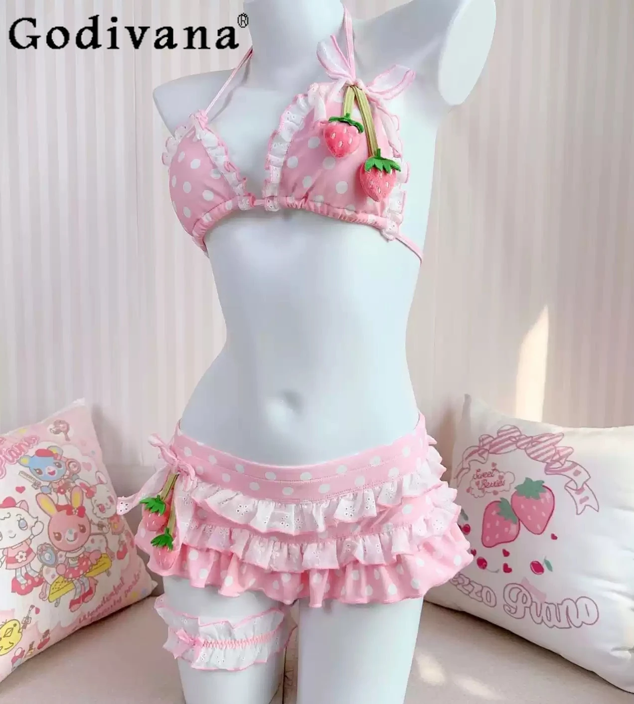 

Japanese Kawaii Girl's Strawberry Polka Dot Split Swimsuit 2026 Summer New Soft Girls Sweet Vacation Swimwear Bikini for Women
