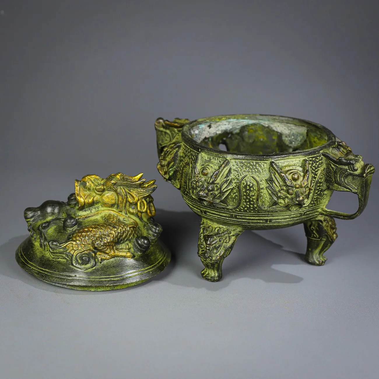 6 "مجموعة معبد التبت نمط التنين النحاسي القديم أذن التنين ثلاثة أرجل مبخرة جمع الثروة الحلي