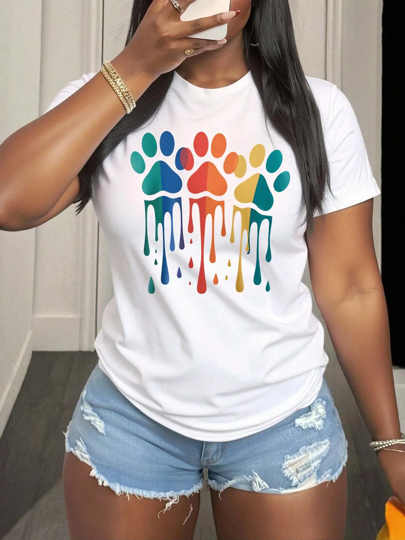 

Шикарная красочная футболка больших размеров с капающими лапами и графическим принтом для модного стиля любителей животных