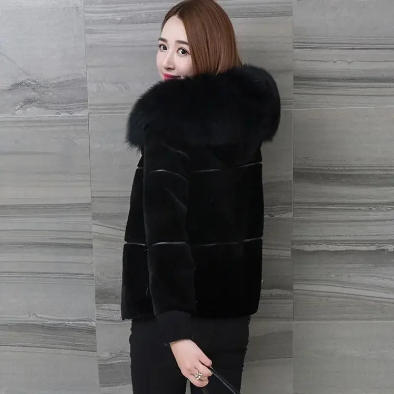 Women New 2020 Autumn Winter Faux Fur Short Coat Female Thicken Warm Casual Hooded Jacket Artificial Sheep Shearing Outwear H196