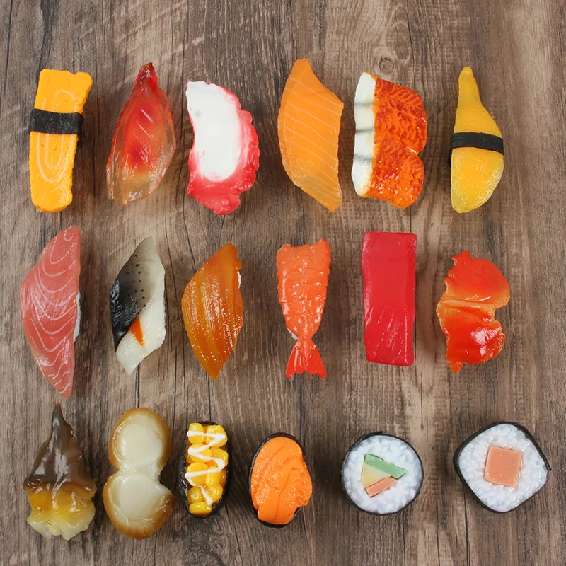 1 Stück Simulierter Lebensmittel-Anhänger Simuliertes Sushi-Modell Schlüsselanhänger Japanische Küche Sushi-Restaurant Schaufenster-Dekoration