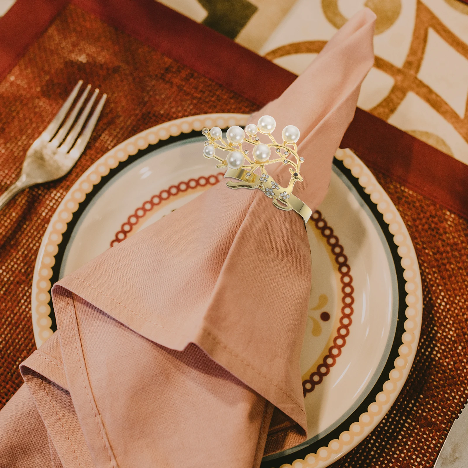 

6Pcs Christmas Napkin Rings Deer Shape Golden Stainless Steel Napkin Buckles Elegant Wedding Party Table Decoration