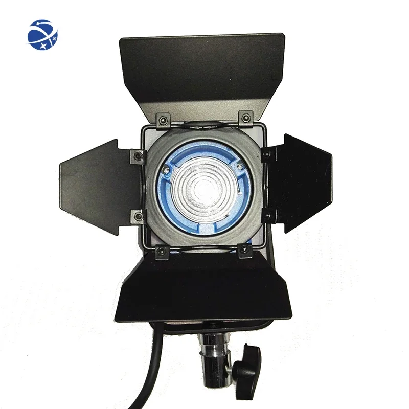 

Roccer High quality Lenses and Reflectors 150W Fresnel Video Movie Light