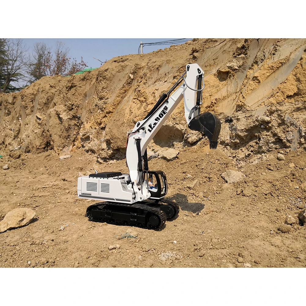 1/12 RC hydraulic Excavator Model 954 CE certified