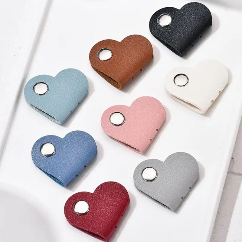 Organizador de Cables Corazón PU - usage example