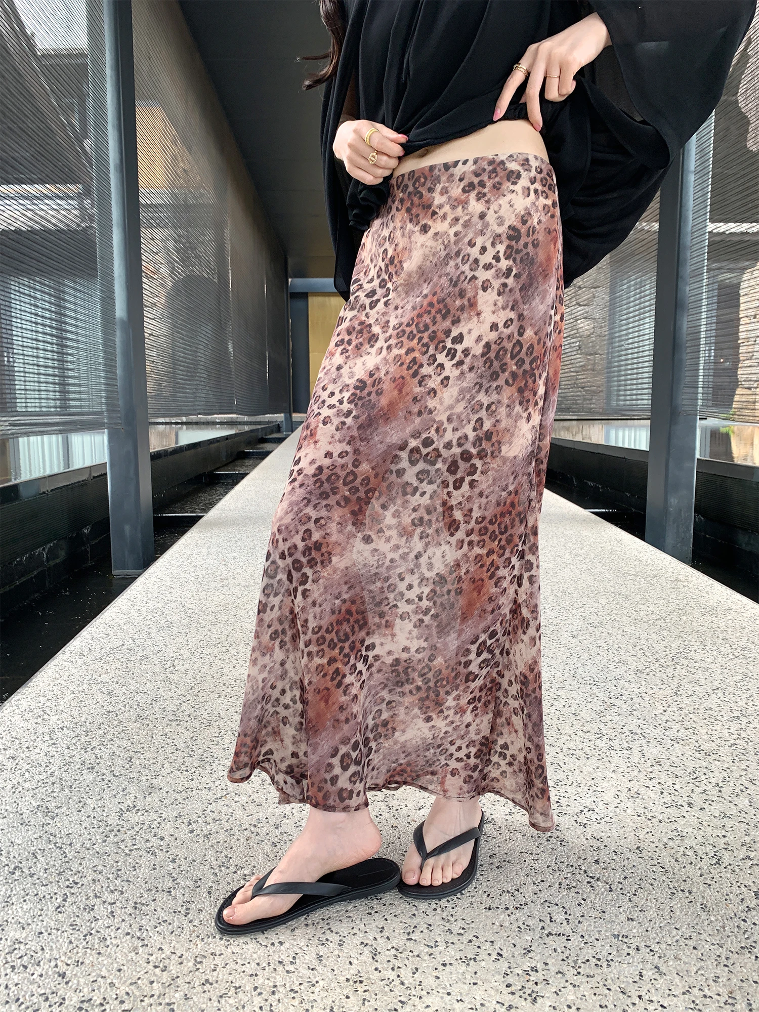 Pusumede High Waist Fish Tail Midi Skirt Women's Coffee Color Leopard Print Half Body Skirt Covering Hip Sexy Butt Covering