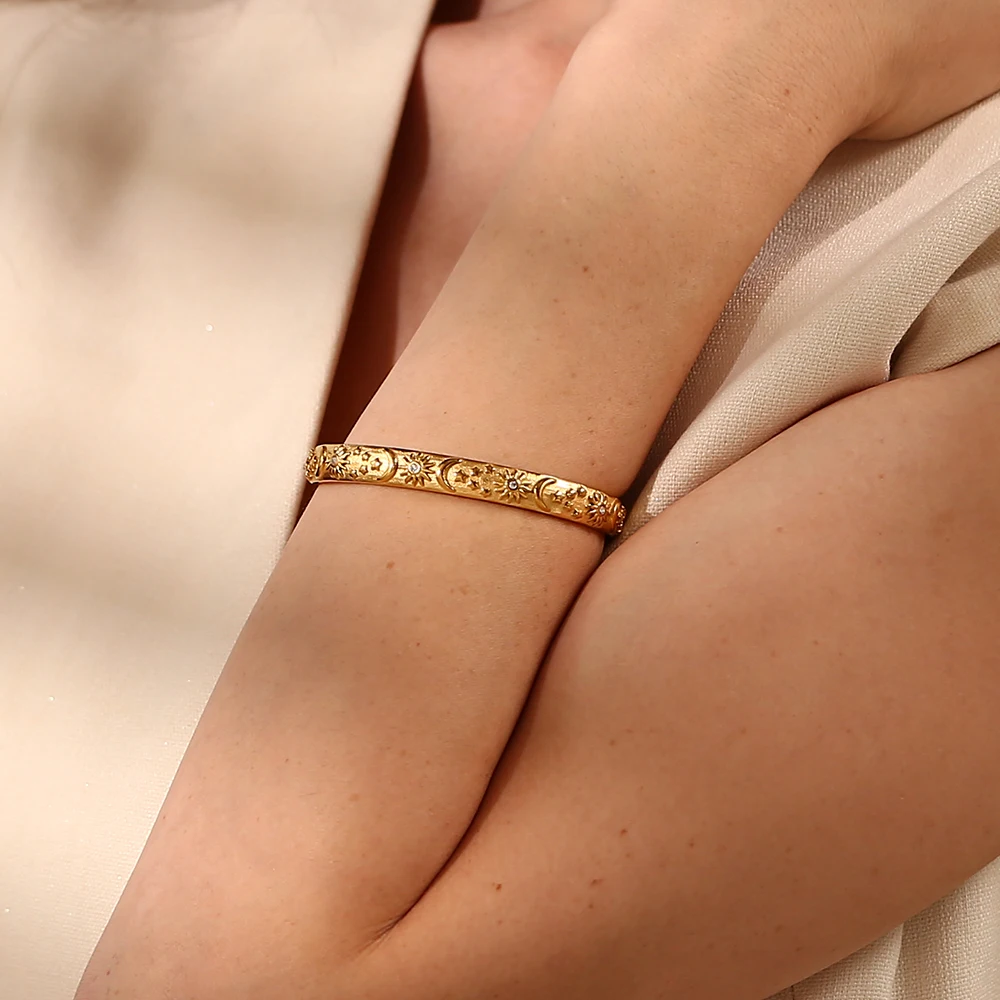 E.B.belle Classic Sun Moon Star Opening Bracelet Chunky 18 Gold Plated Tarnish Free Stainless Steel Jewelry