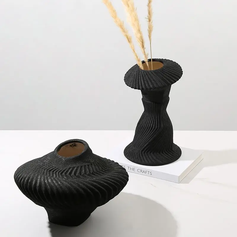 Simple wabi-sabi style pleated pattern dried flower ceramic vase model house ornament art vase
