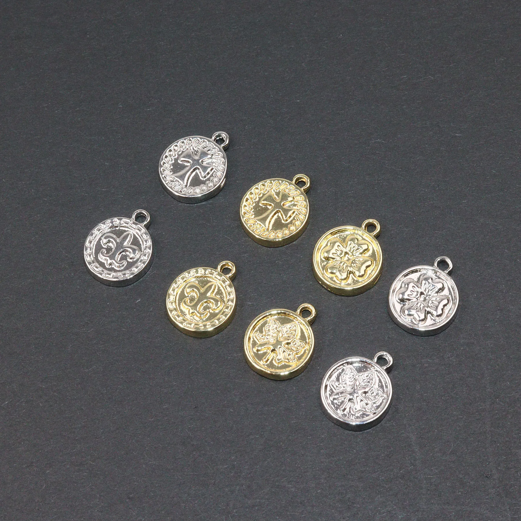 

Eruifa 20pcs 10mm Pretty Flower Coin Zinc Alloy Necklace Earrings Fashion Jewelry Handmade DIY Charms Pendant 2 Colors