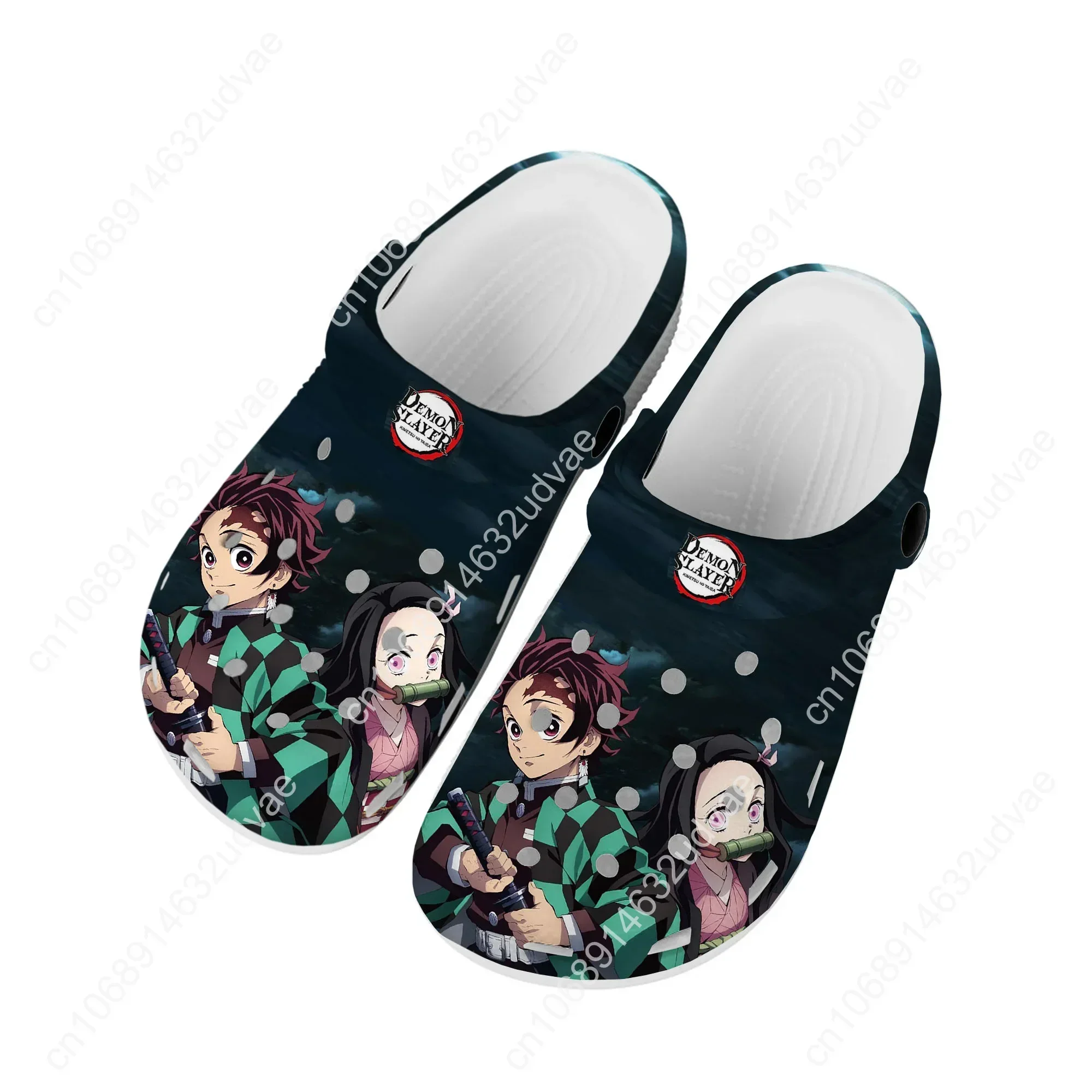 Zuecos de Anime Demon Slayer Kimetsu No Yaiba para el hogar, Tanjirou Nezuko, zapatos de agua personalizados, zapatillas de agujero de playa de jardín para adolescentes, hombres y mujeres