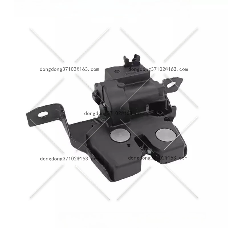 

Trunk 118 Lock Machine 120 Tail Cover 125 Lock Block 130 Tail Cover Latch