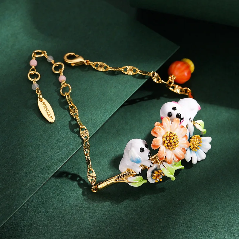 

Light Luxury High-end Niche Design Fashionable Three-dimensional Enamel Happier Puppy Daisy Flower Tassel Bracelet Handwear
