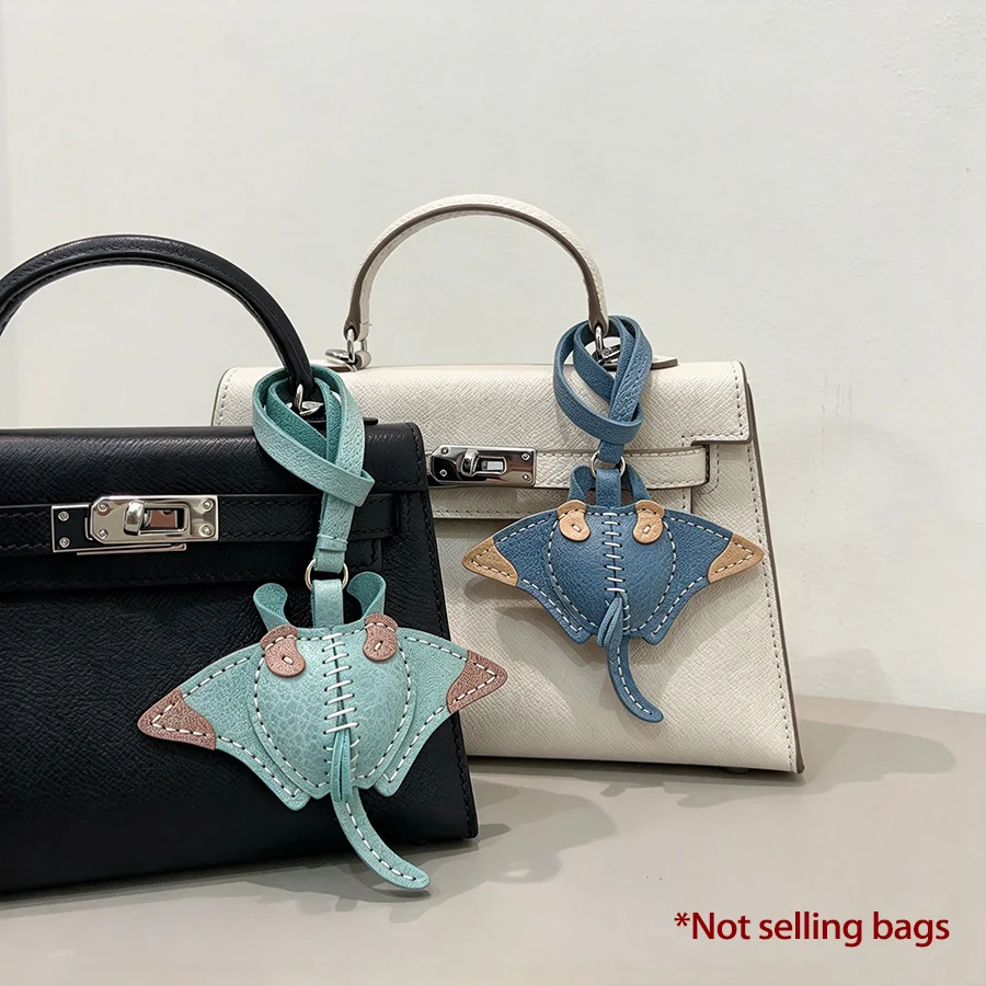 Top Grade Real Calf Genuine Leather Lovely Manta Ray Bag Charm Drop Decoration For Handbag Hanging Ornament Key Chain