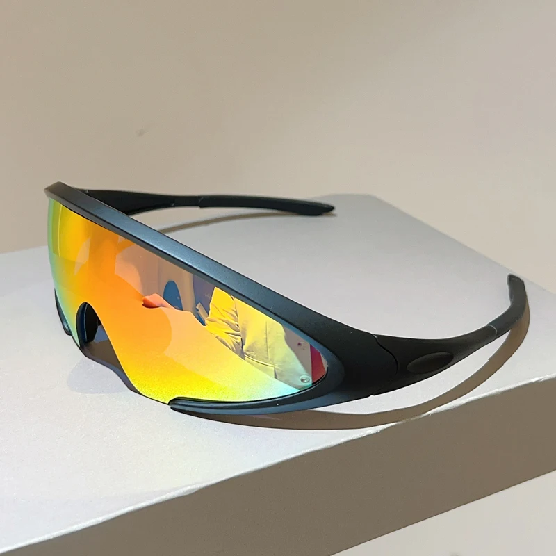 KAMMPT Sport-Schutz-Sonnenbrille für Herren, neu im Spiegel, Outdoor-Fahrradbrille, Damen, trendig, umwickelt, rund, winddicht, Anti-UV-Sonnenbrille