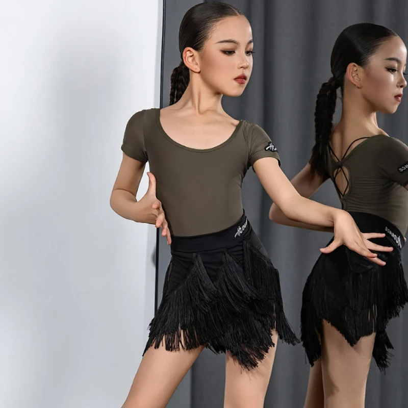 

2025 Summer Latin Dance Practice Outfits For Girls Short Sleeved Tassels Skirts Suit Samba Chacha Children Latin Dress DQS19920