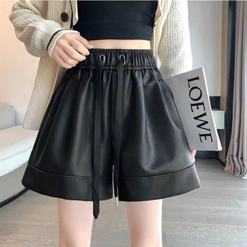 Autumn and Winter 2025 Solid Color Leather Shorts Ladies Wear High Waist Wide-leg Pants with Laces