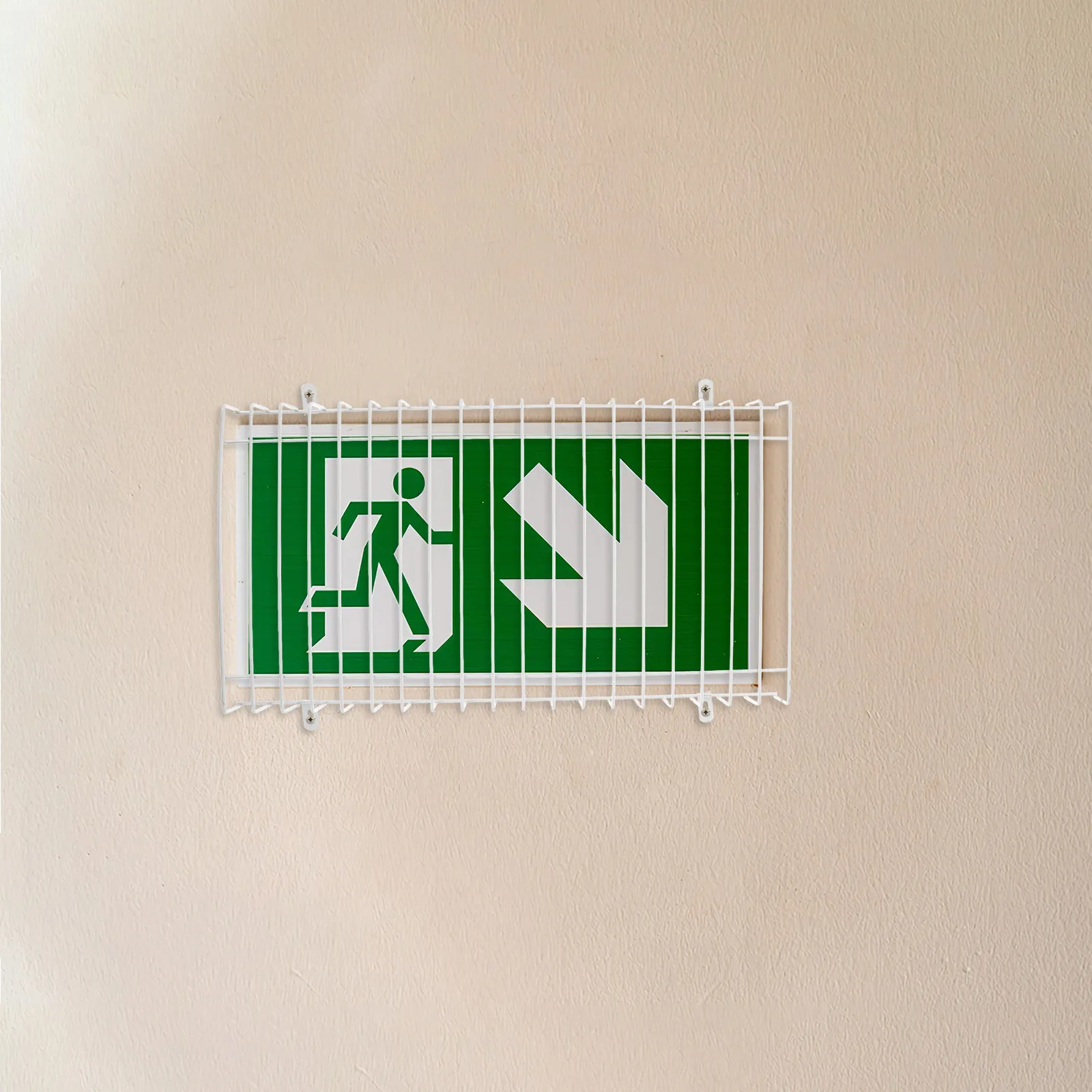 Stainless Steel Emergency Exit Sign Protective Cover Embedded 40x22x3cm Wall Mounted Fire Light Wire Cage