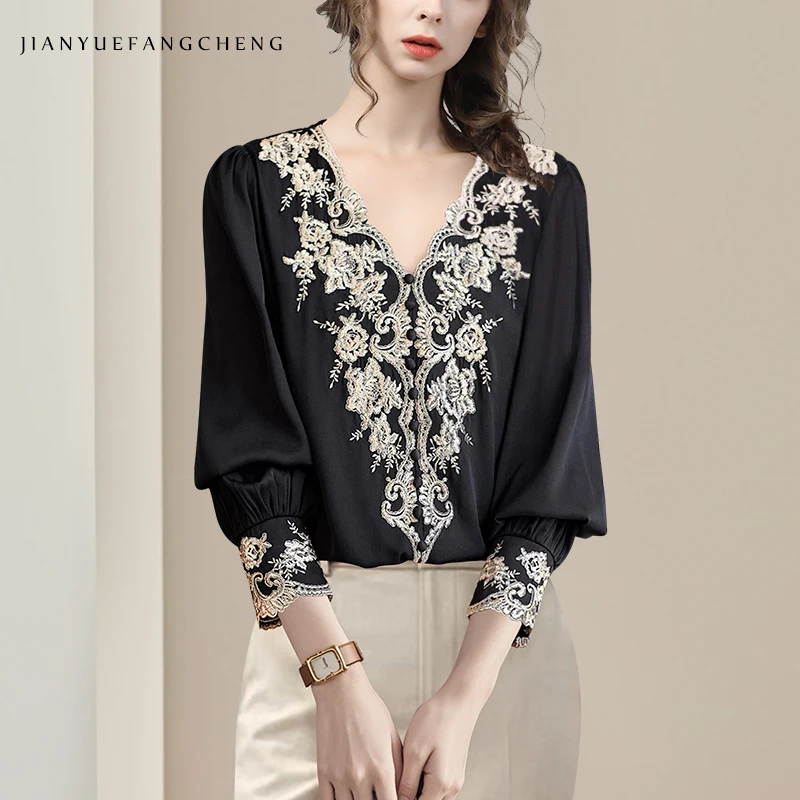 

Женская атласная блузка свободного покроя с v-образным вырезом, элегантный топ с вышивкой во французском стиле, винтажная шикарная рубашка для освещения образа
