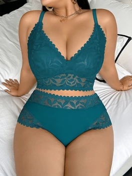 Plus Size Sexy Lace Camisole  Lingerie set - Image 3