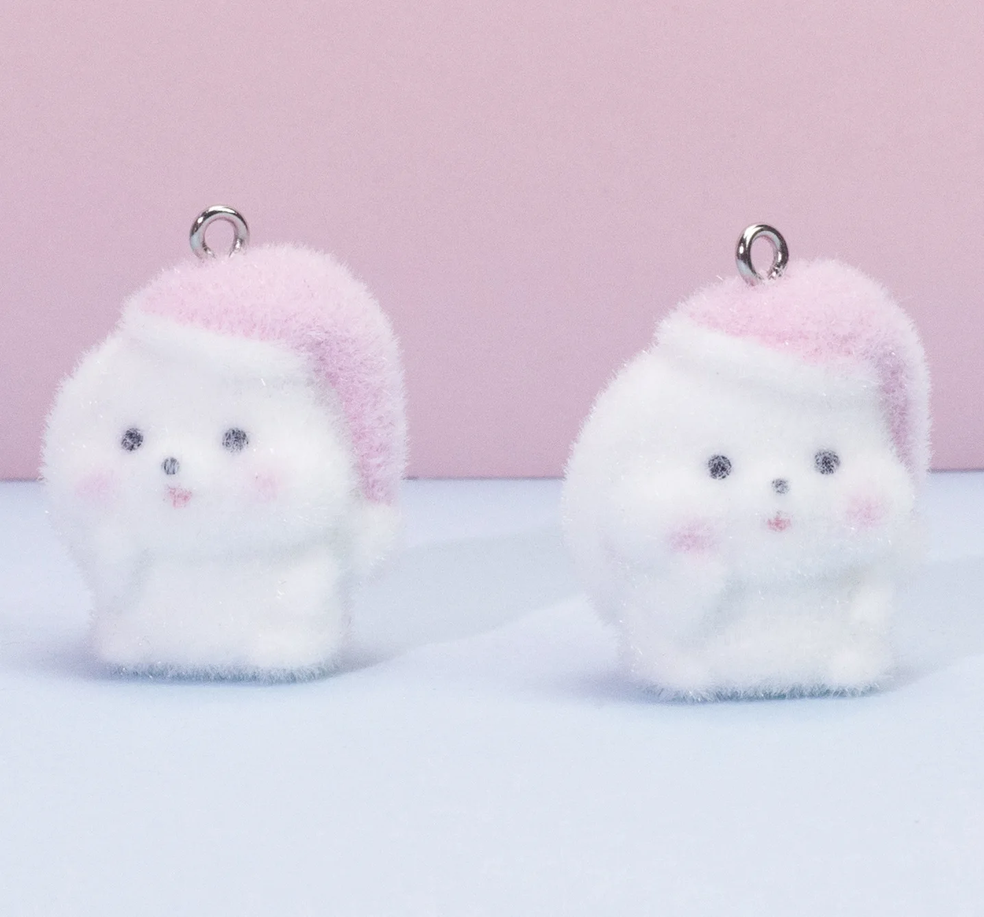 20Pcs 3D Resin Flocking Bunny Charms Moon Hat Rabbit Doll Pendant for Necklace Keychain Making DIY Jewelry Accessories Wholesale