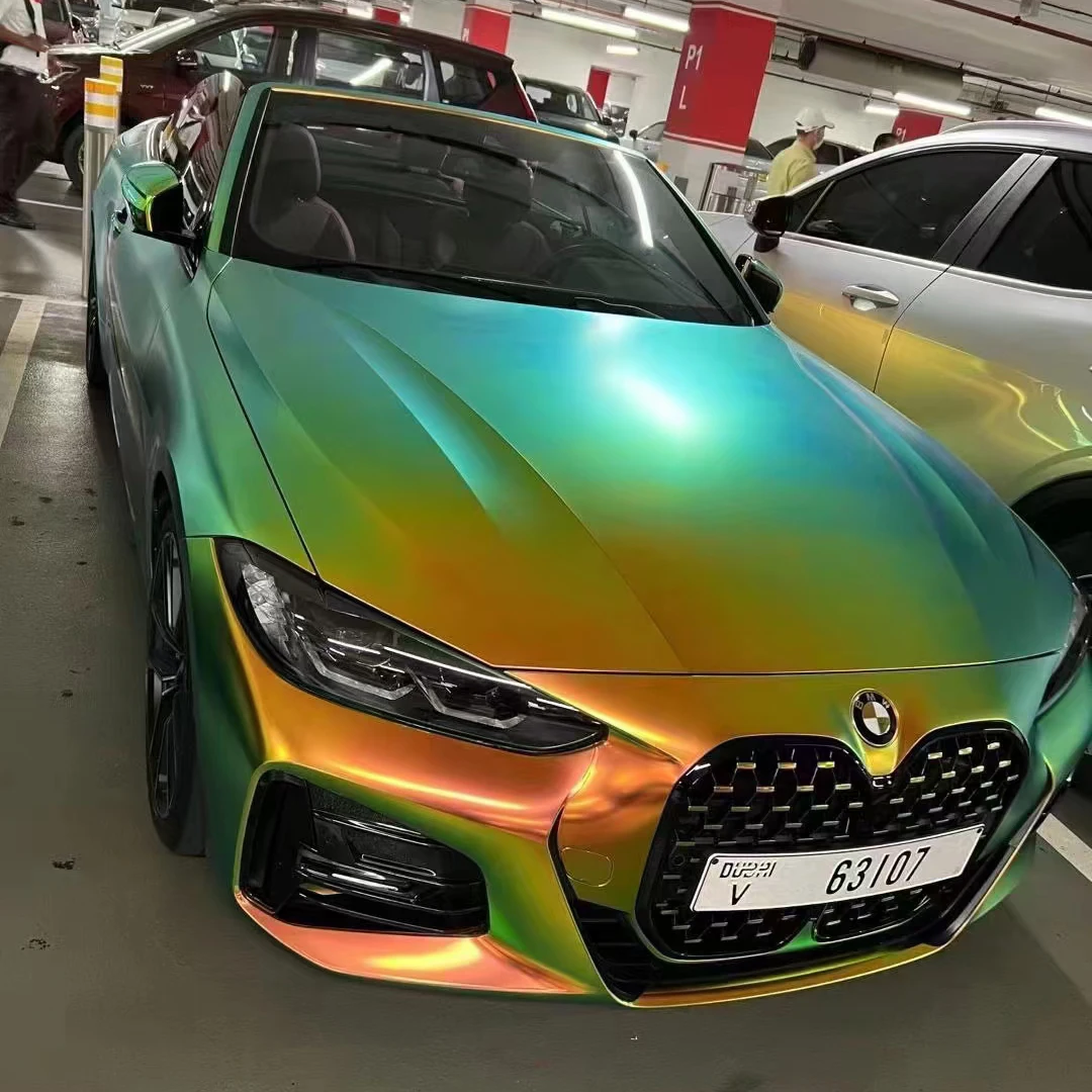 

Matte Chrome Car Roof Vinyl Wrap Rainbow Green