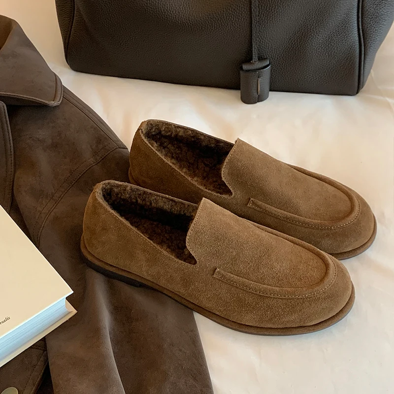 Suede Leather Loafers Woman Round Toe Slip-on Casual Flat Lambswool Shoes Ladies Winter Warm Fur Soft Outdoors Walk Shoes