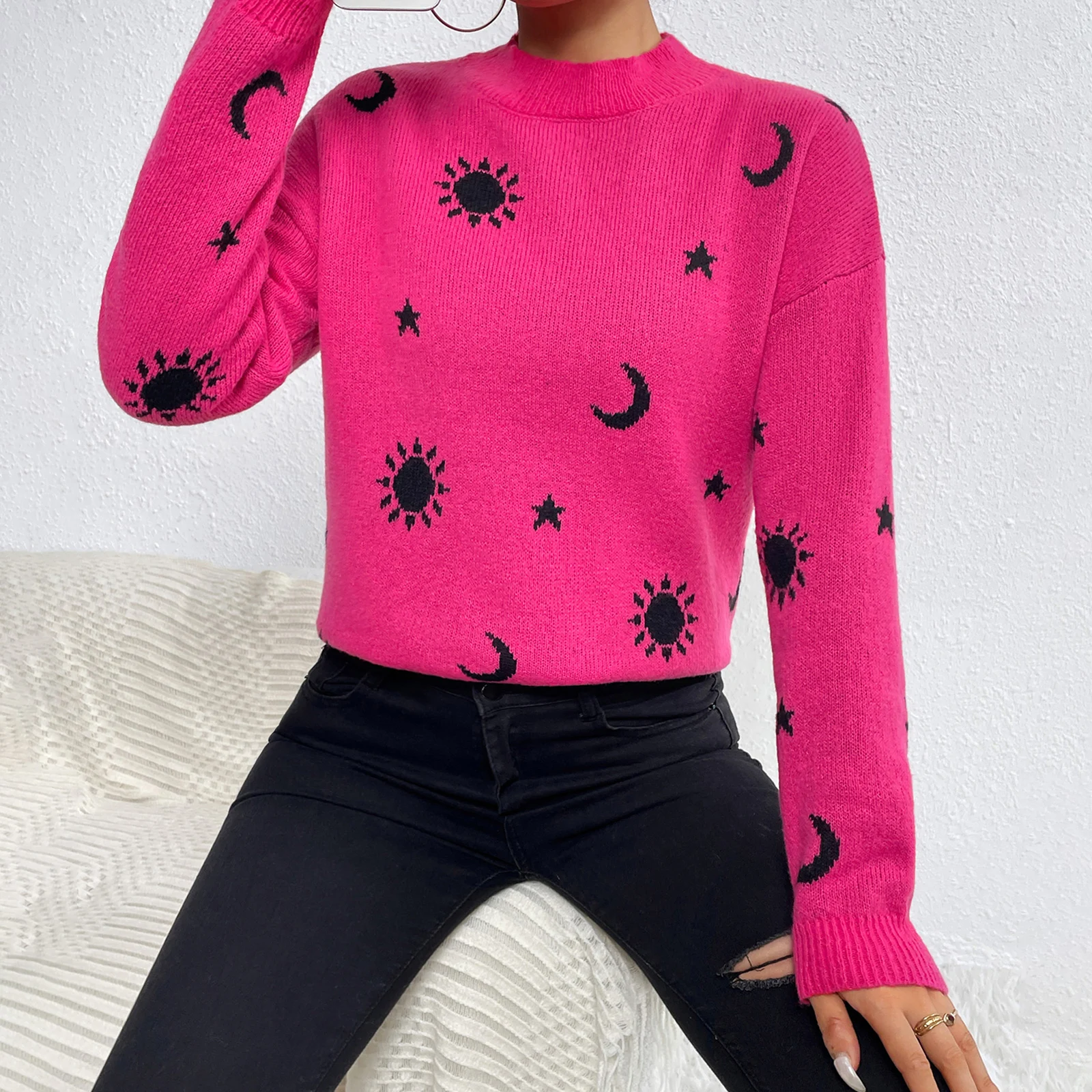 เสื้อถักไหมพรมพื้นฐานสำหรับฤดูใบไม้ร่วง สไตล์สตรีทแวร์ ผู้หญิง น่ารัก สวมใส่สบาย เสื้อสเวตเตอร์ลำลอง ลายแจ็คการ์ดพระอาทิตย์และพระจันทร์ เสื้อไหมพรมอุ่นๆ